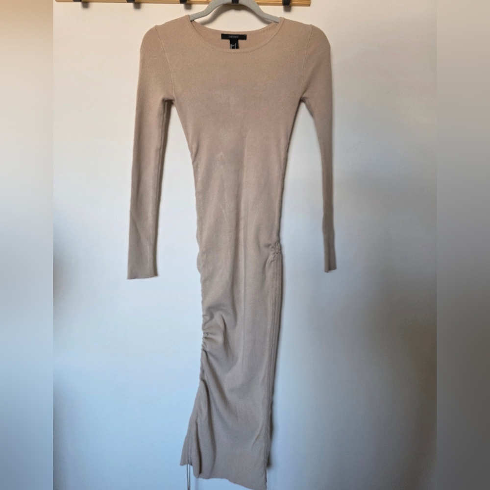 Forever 21 Beige Ribbed Body Con Dress‎ Side Rusching Long Sleeve Size Small